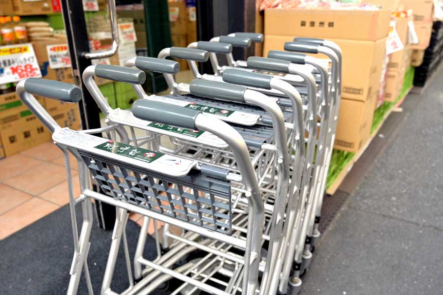 ショッピングカート（画像：写真AC）