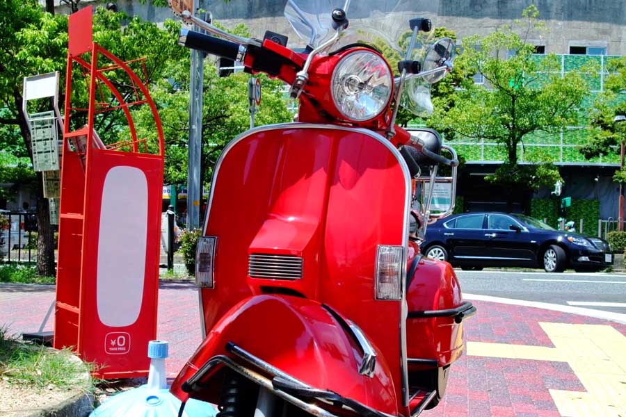 スクーター（画像：写真AC）