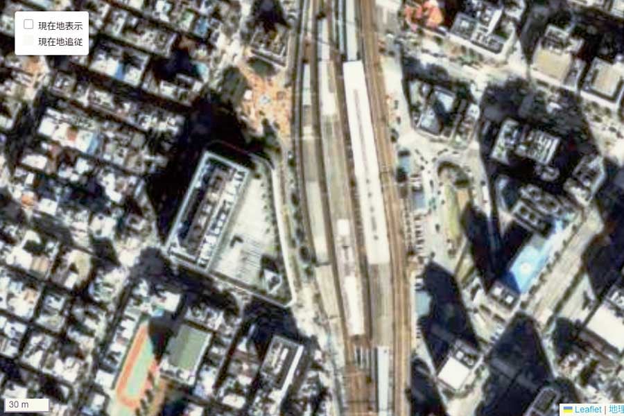 1990年頃の「新橋駅」周辺の航空写真（画像：国土地理院）