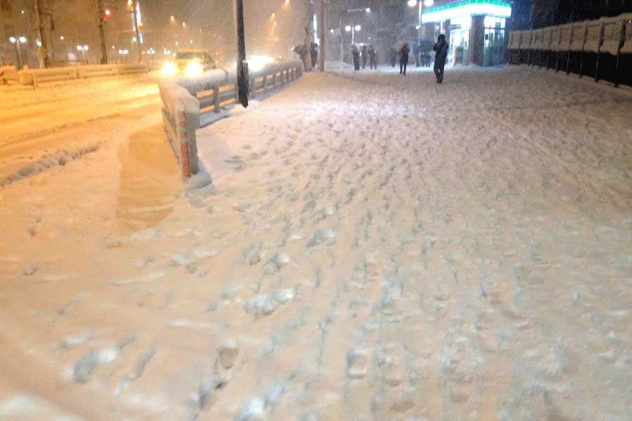 大雪の東京(画像:写真AC)