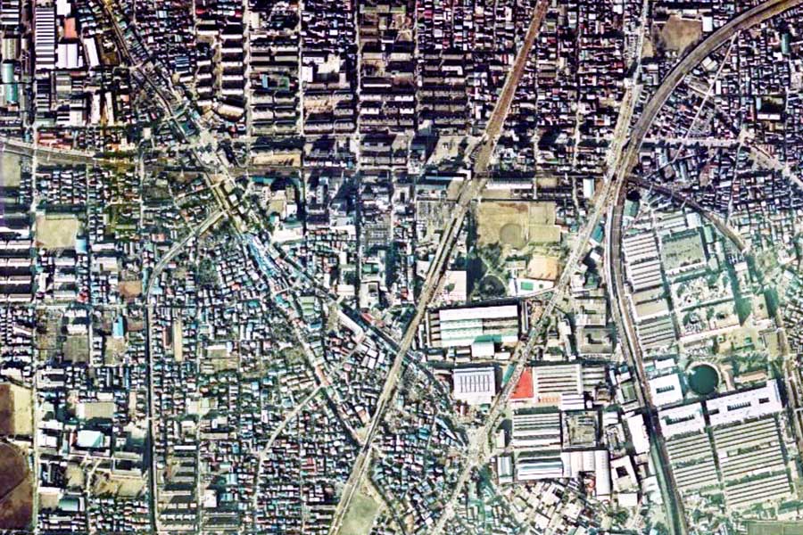 1975年頃の武蔵小杉駅周辺の航空写真（画像：国土地理院）