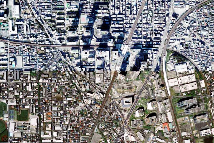 現在の武蔵小杉駅周辺の航空写真（画像：国土地理院）