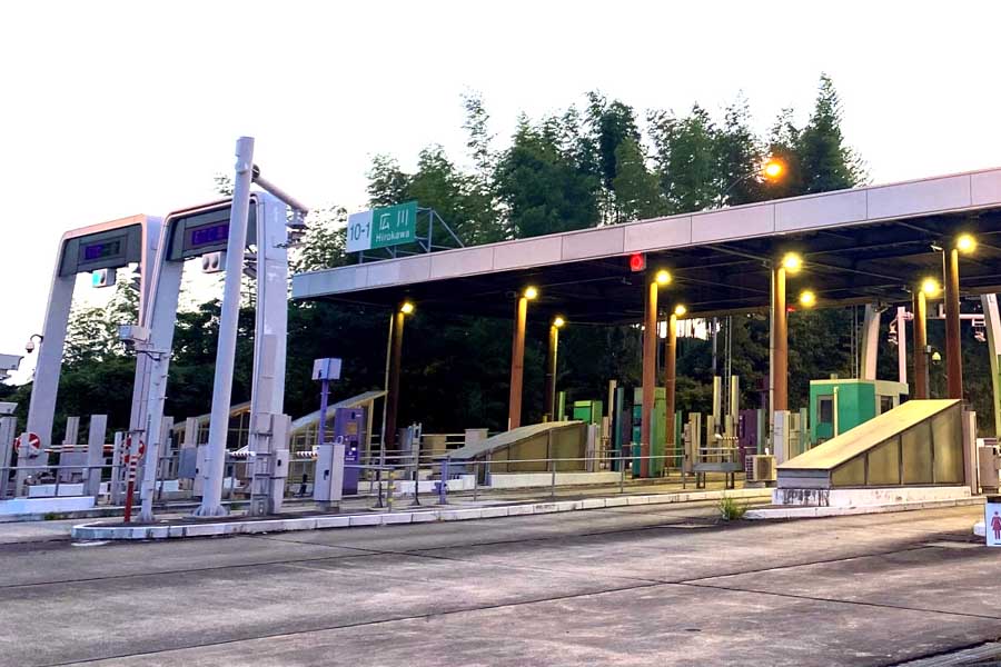 料金所（画像：写真AC）