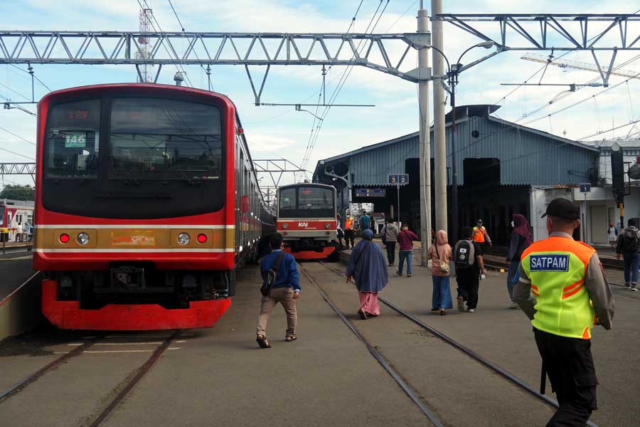 ジャカルタで活躍する旧JR東日本車両（画像：国際交流基金）