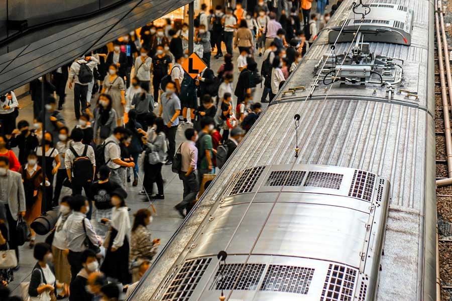 電車（画像：写真AC）