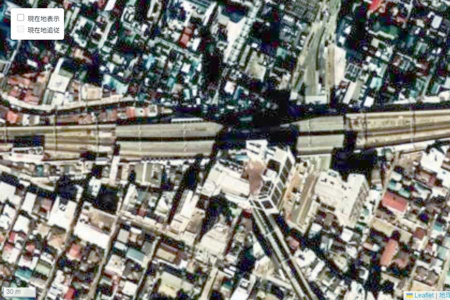 1975年頃の吉祥寺駅周辺の航空写真（画像：国土地理院）