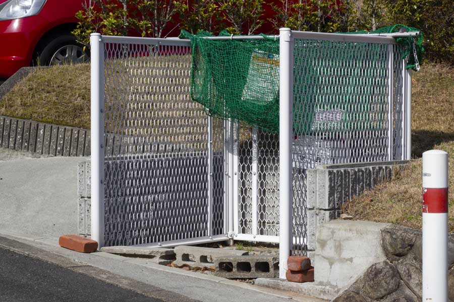 ごみステーション（画像：写真AC）