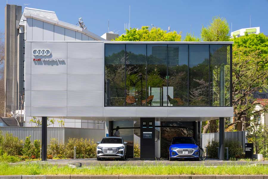 芝公園のチャージングハブの外観（画像：武田信晃）