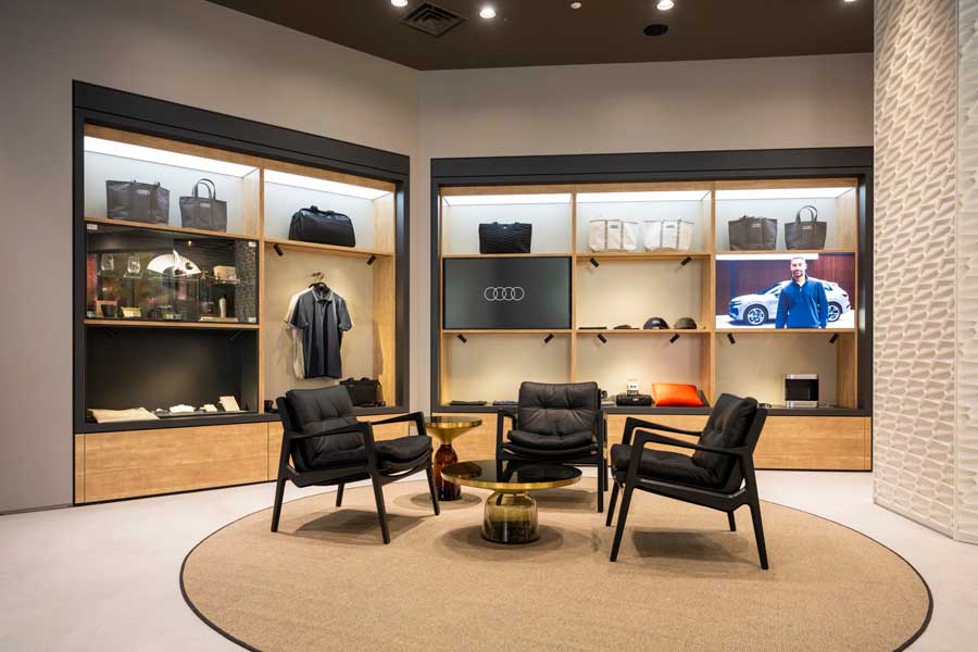 内部の様子（画像：武田信晃）