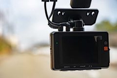 ドラレコ特約「年1万円」本当に得なのか？ 事故即対応、安全運転アシスト…でも落とし穴も！ 搭載率5割超の盲点とは