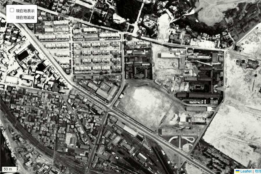 1963年頃の「広島駅」周辺の航空写真（画像：国土地理院）
