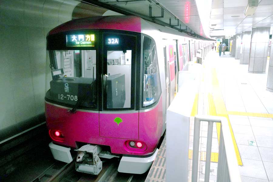 大江戸線（画像：写真AC）