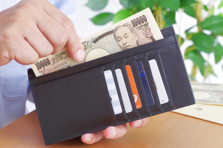 長財布(画像:写真AC)