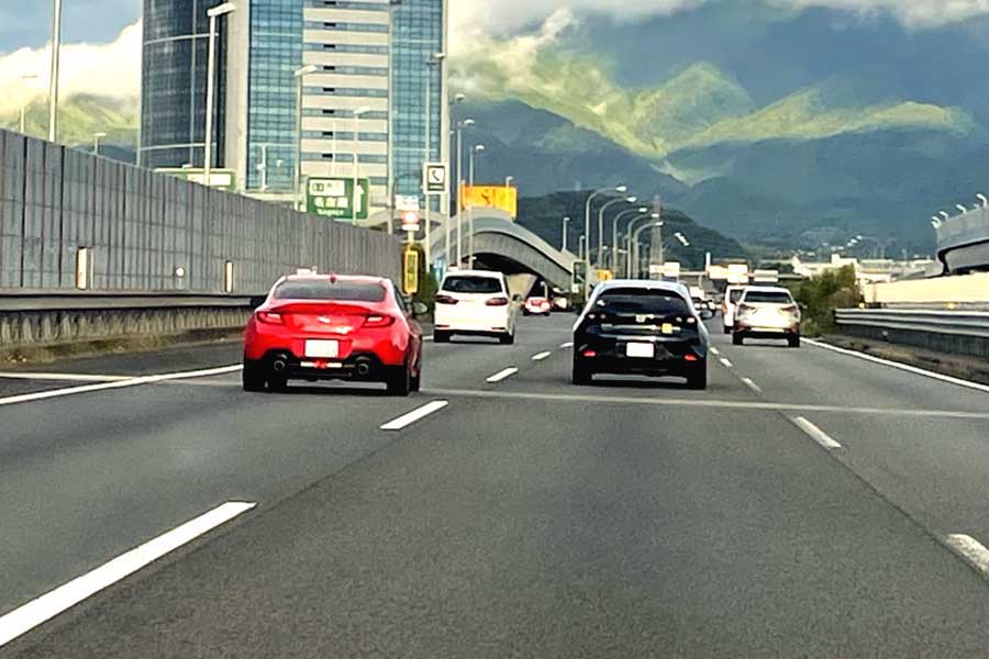 東名高速道路（画像：写真AC）