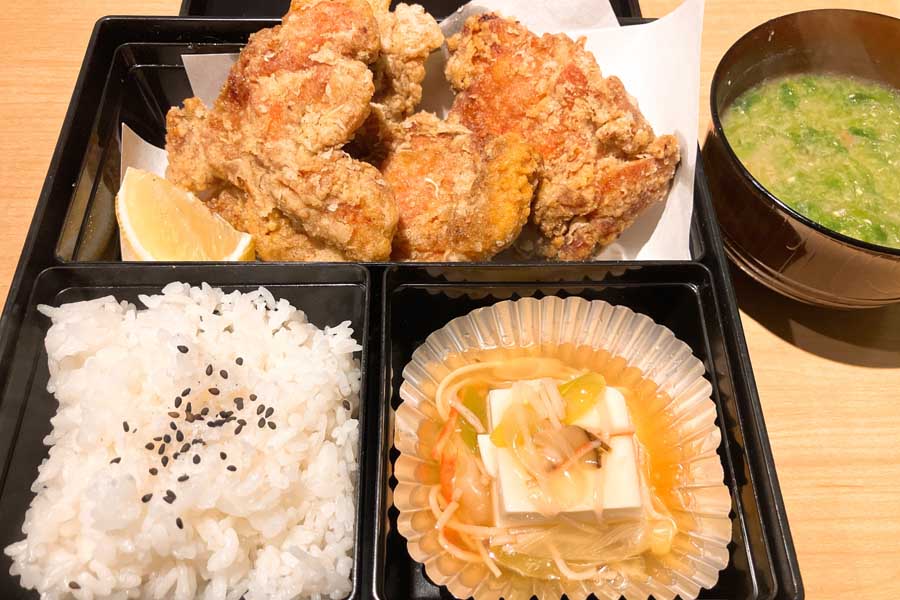 外食イメージ(画像:写真AC)