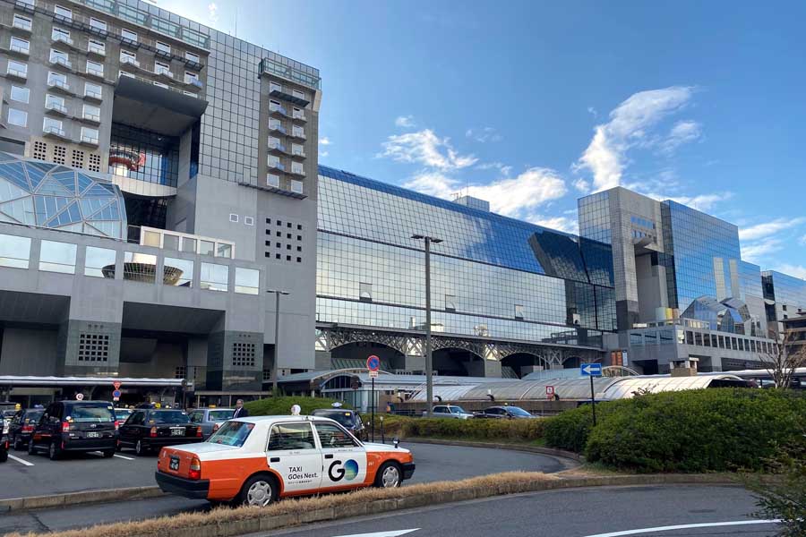 大阪延伸の駅候補となるJR京都駅（画像：高田泰）