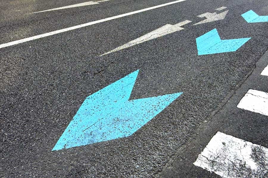 道路（画像：写真AC）