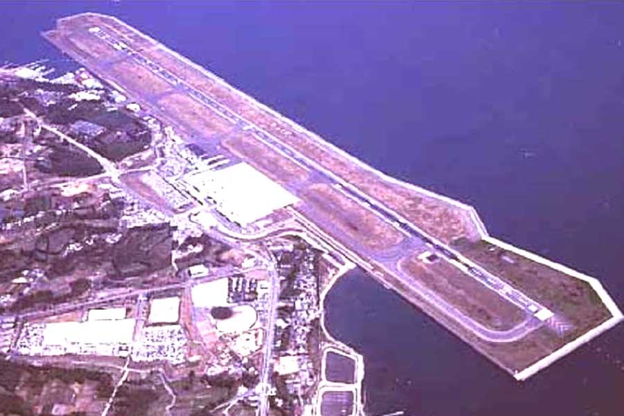 「大分ハローキティ空港」の愛称をつけた大分空港(画像:国土交通省)