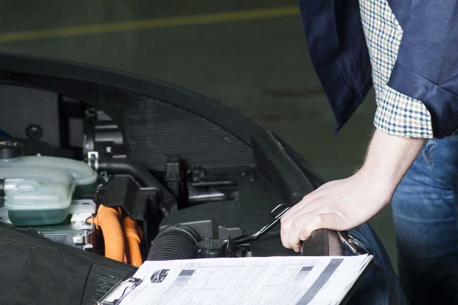 整備士（画像：写真AC）