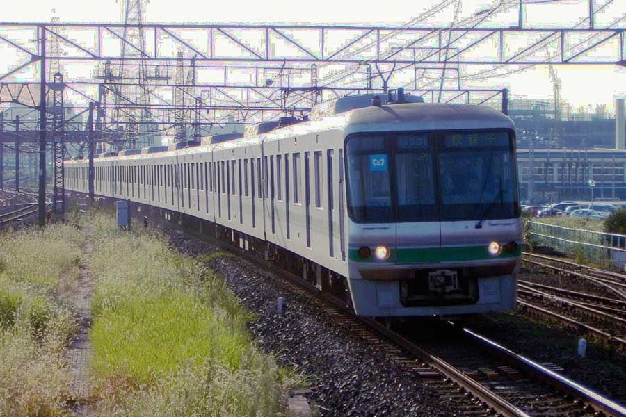 鉄道（画像：写真AC）