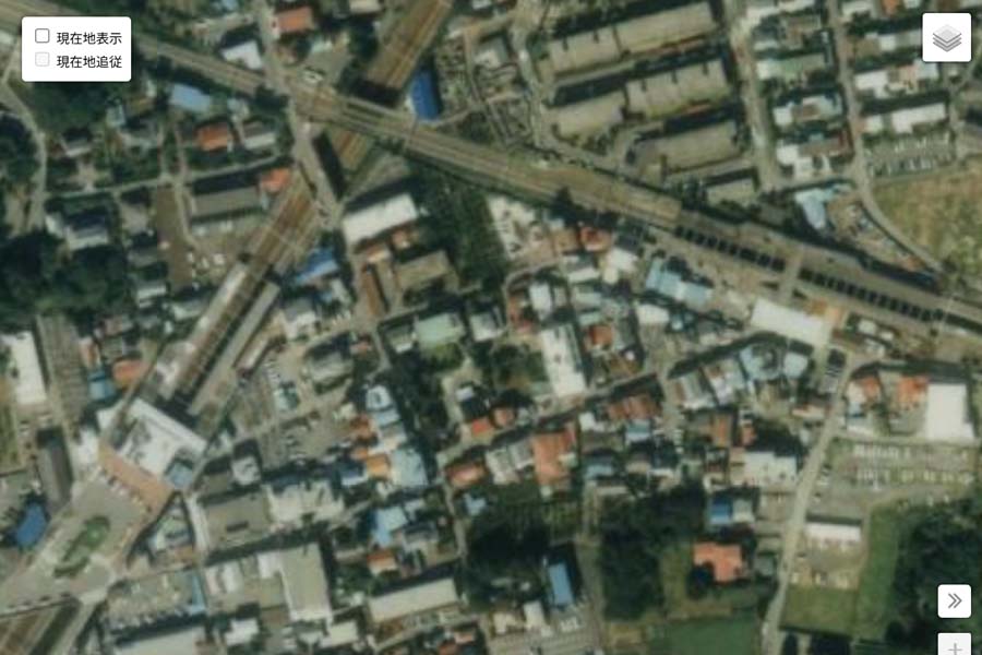 1990年頃の「秋津駅・新秋津駅」周辺の航空写真（画像：国土地理院）