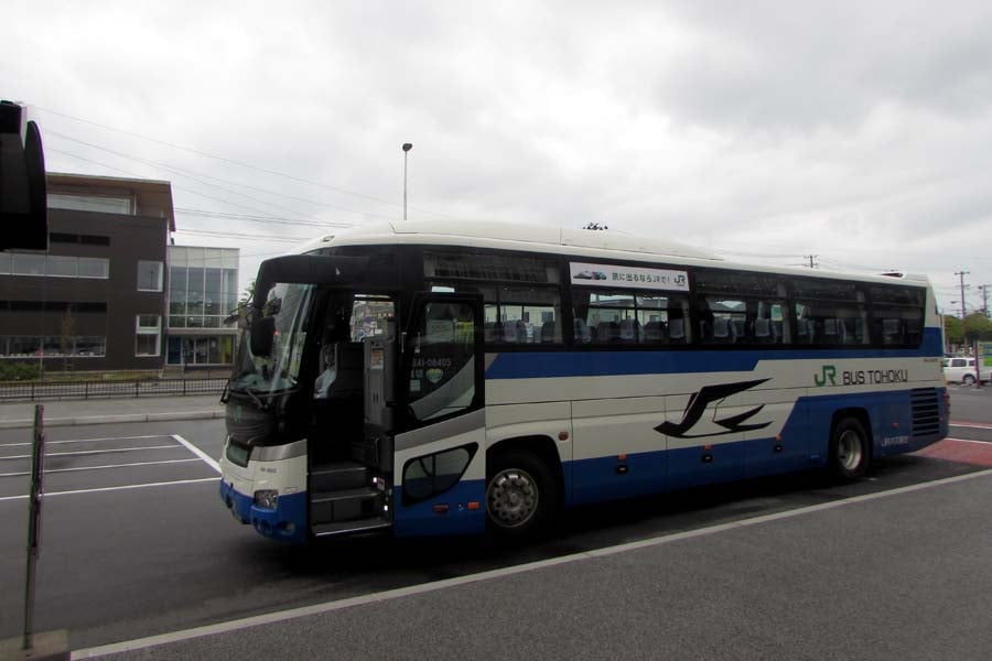 一部の代替バスはJR酒田駅前まで乗り入れる（画像：菅原康晴）