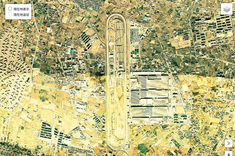 1975年頃の「日産村山工場」周辺の航空写真（画像：国土地理院）