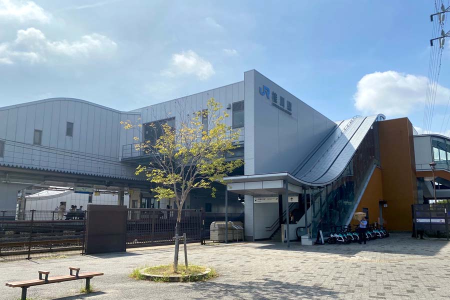 京都駅から約5km離れた桂川駅（画像：高田泰）