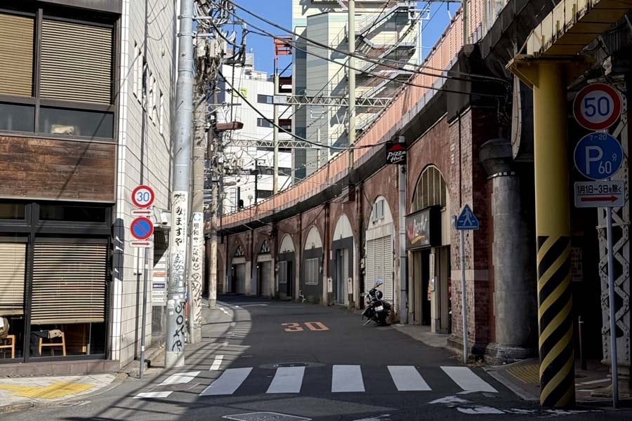 神田の町並み（画像：写真AC）