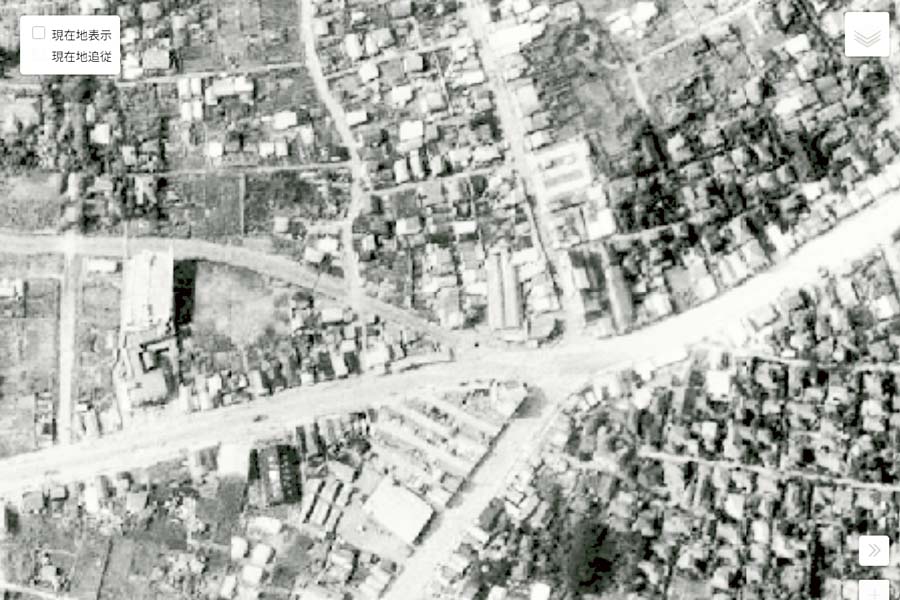 1947年頃の「三軒茶屋駅」周辺の航空写真（画像：国土地理院）