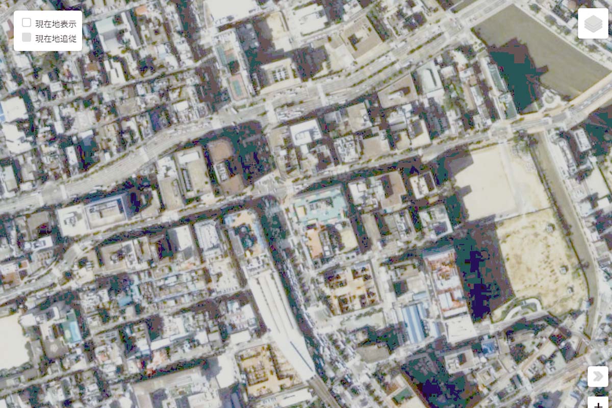 1990年頃の「天神駅」周辺の航空写真（画像：国土地理院）