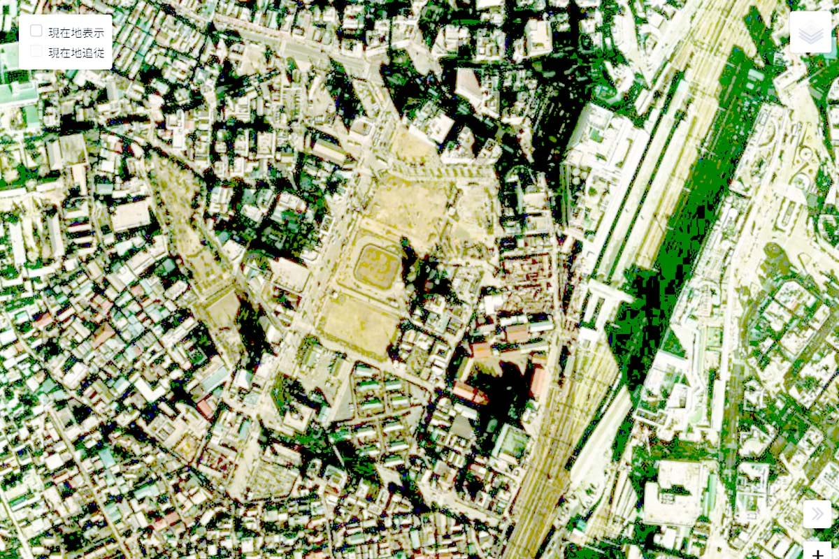 1975年頃の「池袋西口」の航空写真（画像：国土地理院）