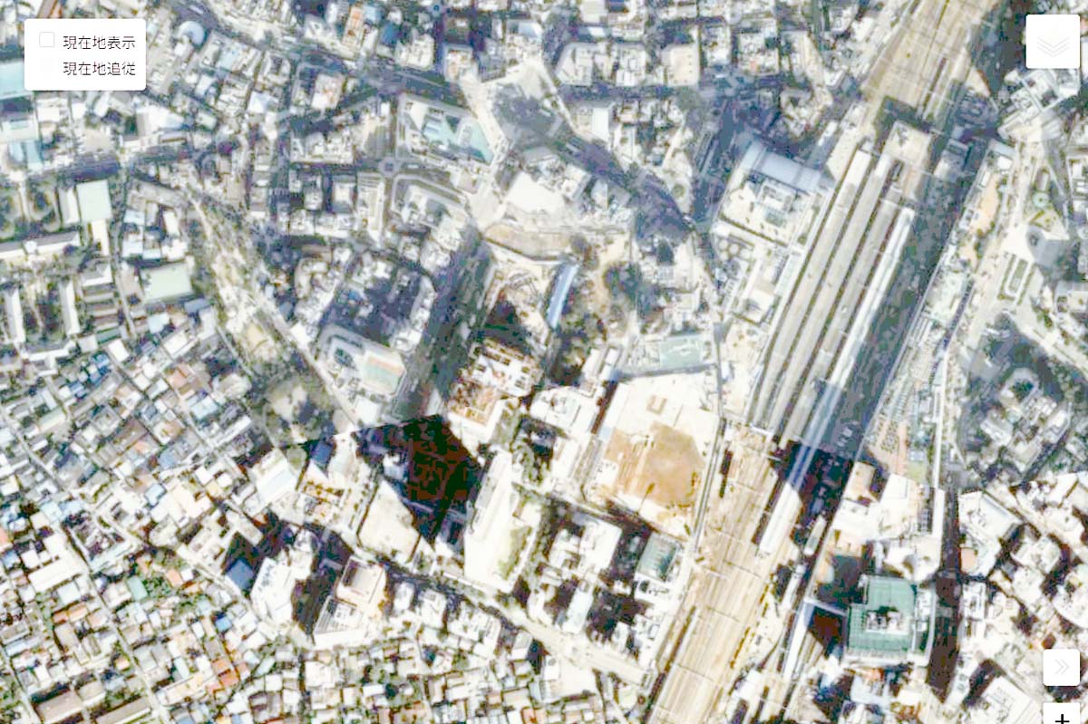 1990年頃の「池袋西口」の航空写真（画像：国土地理院）