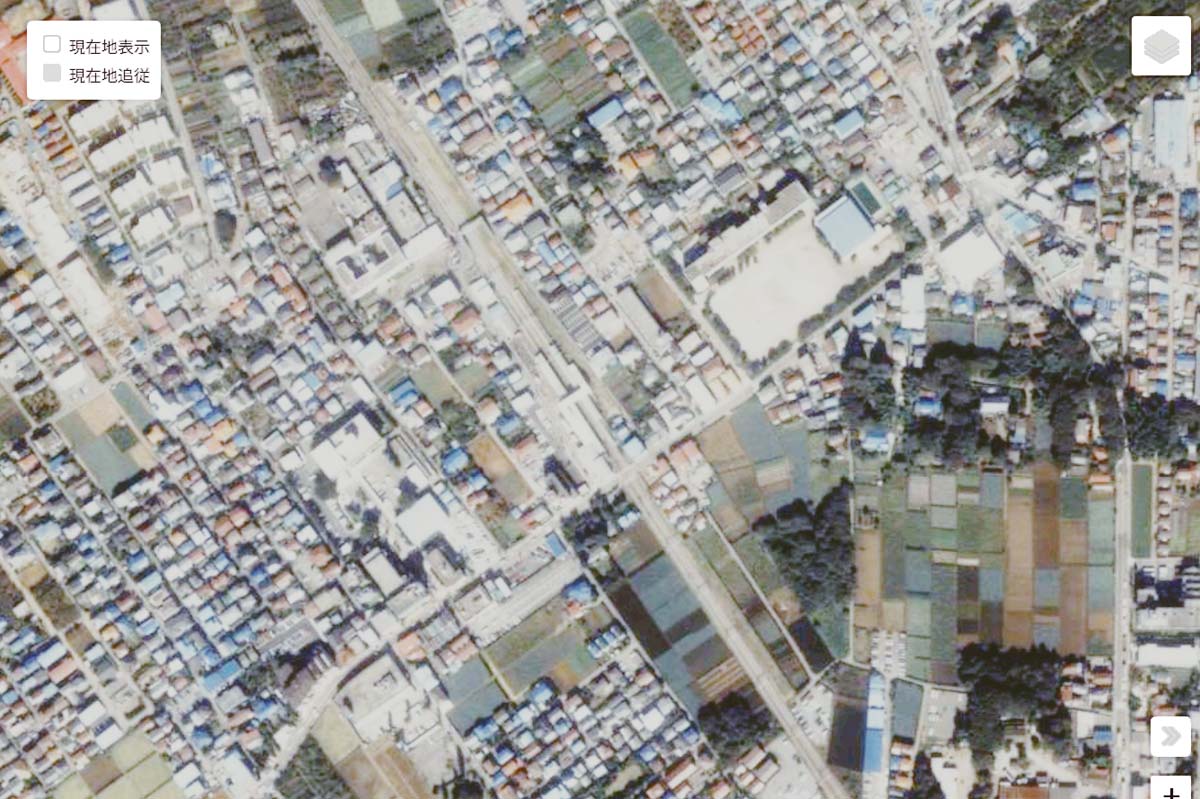 1990年頃の「恋ヶ窪駅」周辺の航空写真（画像：国土地理院）