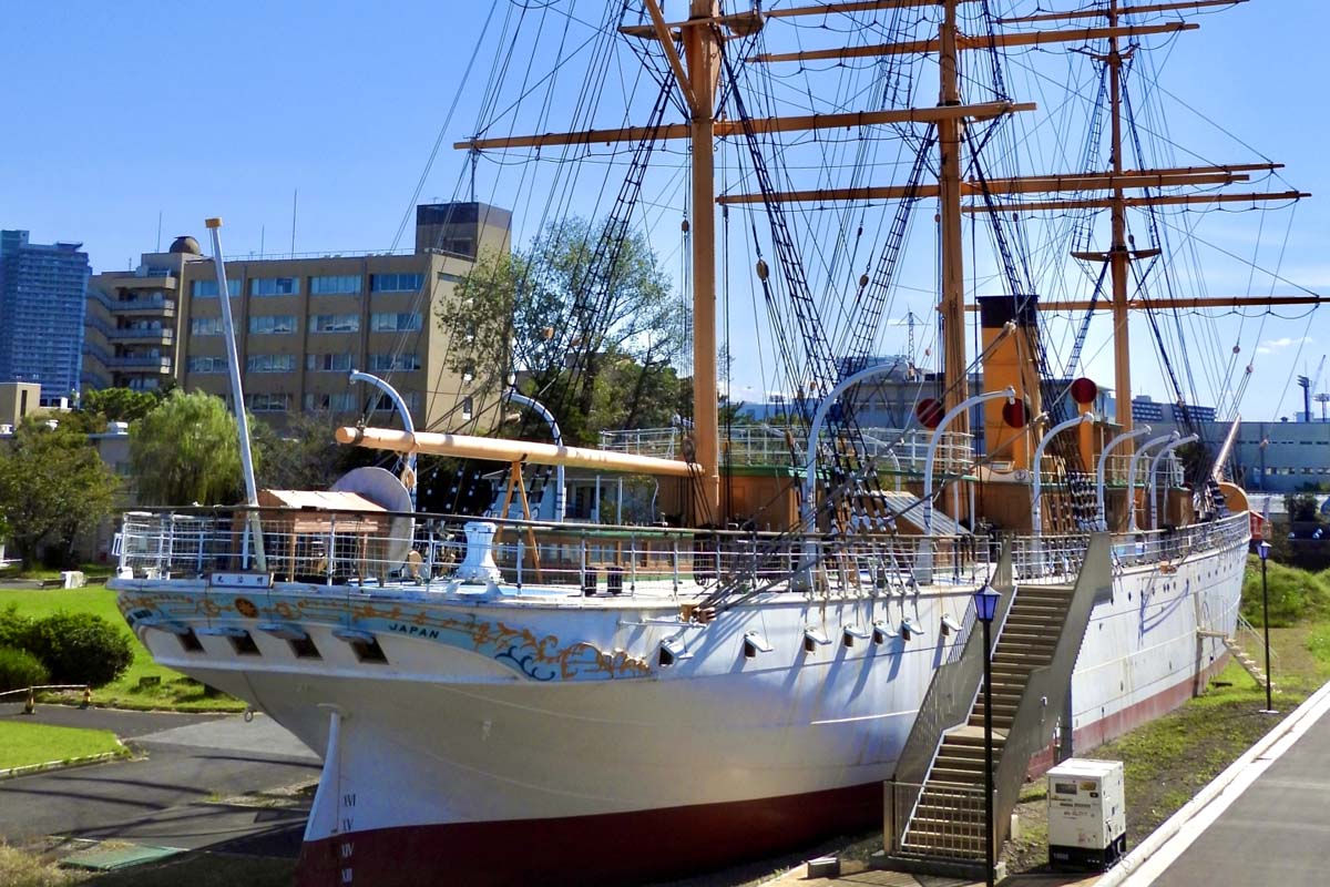 明治丸（画像：写真AC）