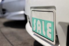 「中古車価格」が二極化? 自動ブレーキ搭載、“安全プレミアム”はなぜ生まれたのか――義務化後の商機を読む