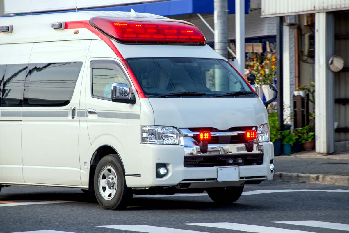 救急車（画像：写真AC）