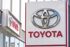 トヨタ・ホンダは大ピンチ? 米国圧力で崩れる日本の「FCV」優遇策、このままEV覇者・米中に敗北するのか