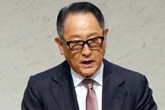 トヨタ豊田会長が挑む「米国生産車の輸入」、成否どうなる？ 現実味は？──制度・経済・技術の壁と突破シナリオを考える