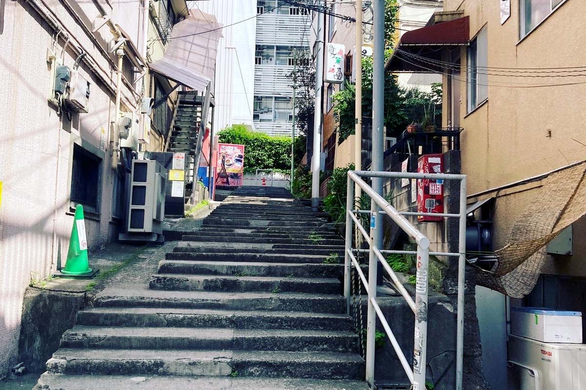 渋谷・円山町（画像：写真AC）