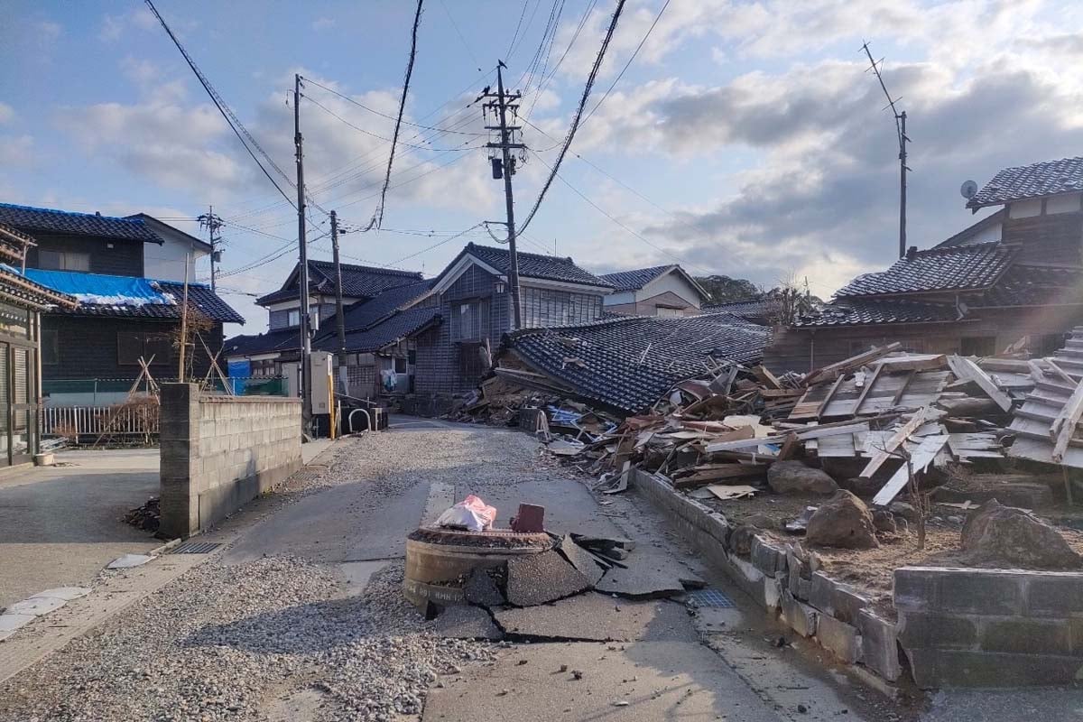 能登半島地震の現場（画像：写真AC）