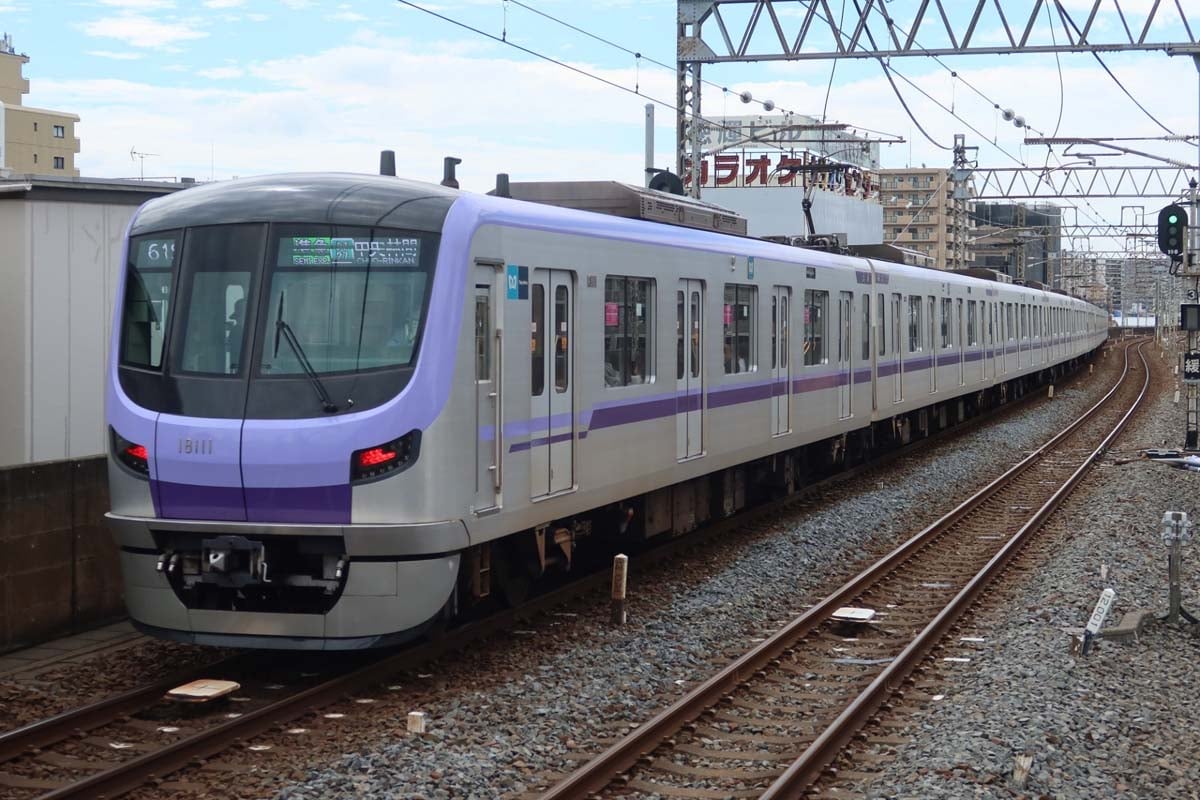 半蔵門線（画像：写真AC）