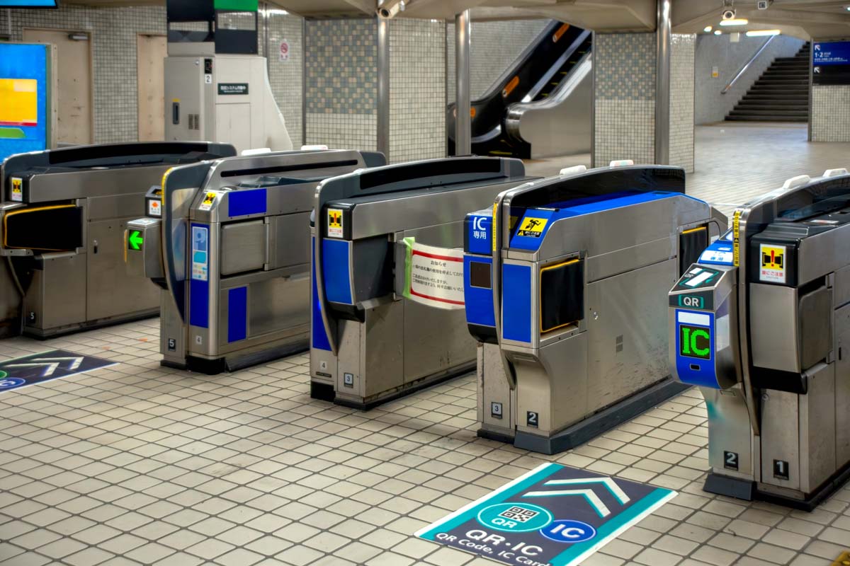 自動改札機（画像：写真AC）