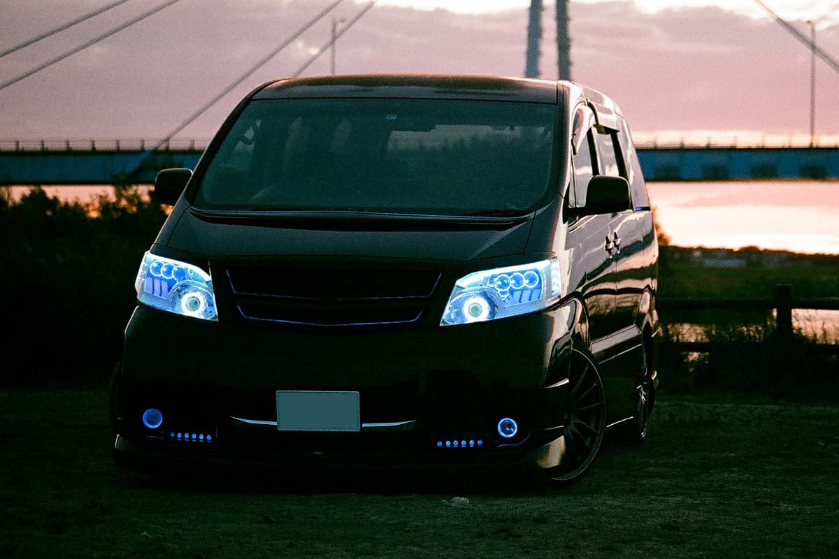 自動車（画像：写真AC）