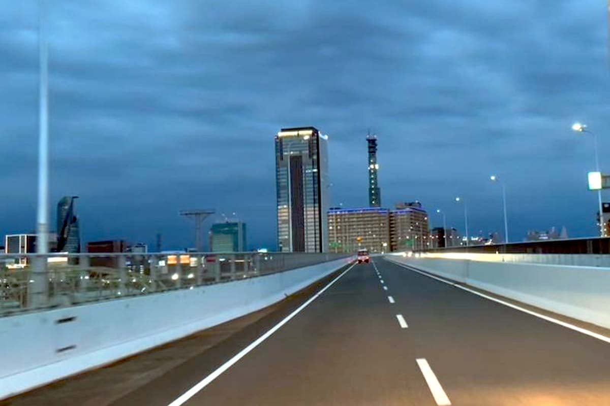 名古屋高速。名古屋駅付近（画像：写真AC）