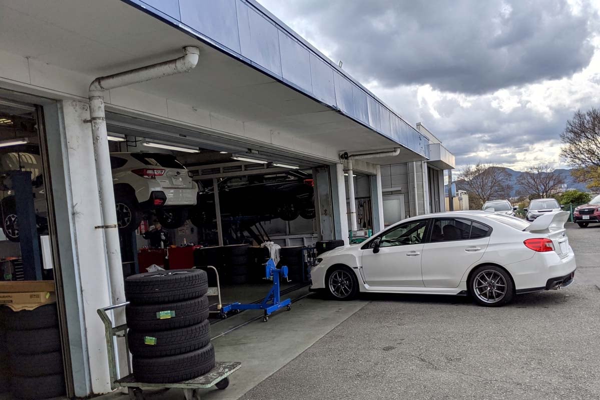 自動車整備（画像：写真AC）