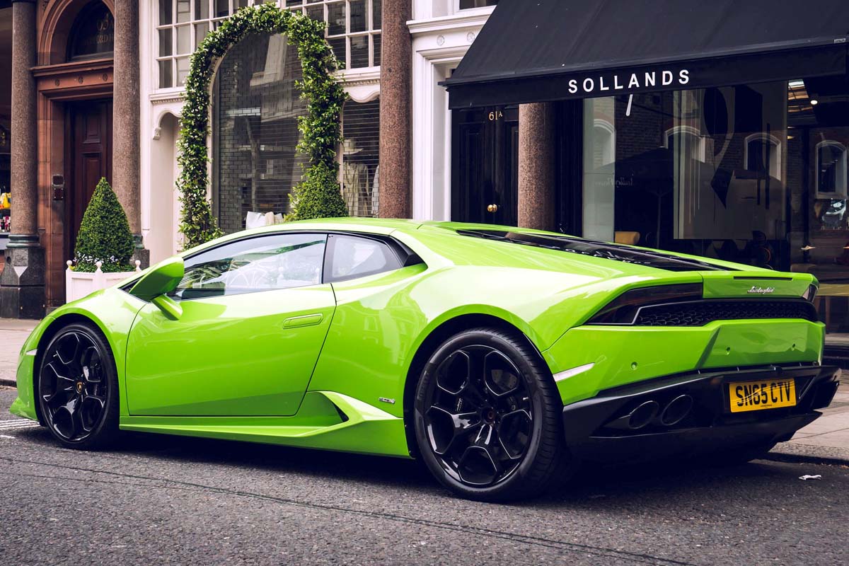 自動車（画像：Pexels）