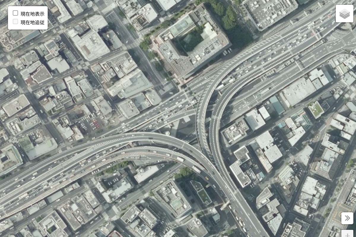 現在の「箱崎JCT」周辺の航空写真（画像：国土地理院）
