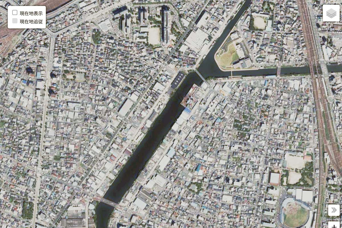 現在の「中川運河」周辺の航空写真（画像：国土地理院）