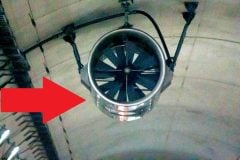 高速道路トンネルに潜む「お化け扇風機」の正体――安全・空気を守る巨大装置の裏側とは